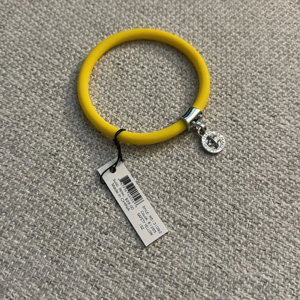 NWT Marc by Marc Jacobs Bracelet in Safety Yellow - Picture 3 of 3
